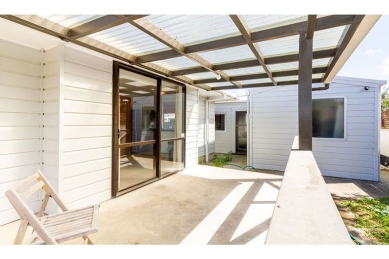 Photo of property in 10a Cedar Grove, Highbury, Palmerston North, 4412
