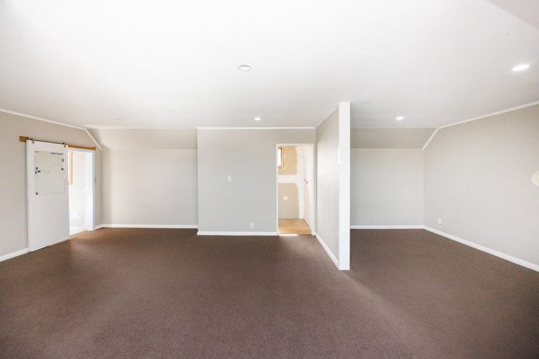 Photo of property in 12a Heatherlea Heights, Feilding, 4702