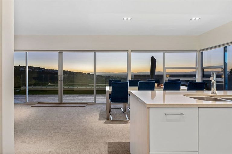 Photo of property in 6 Yelverton Place, Huntsbury, Christchurch, 8022