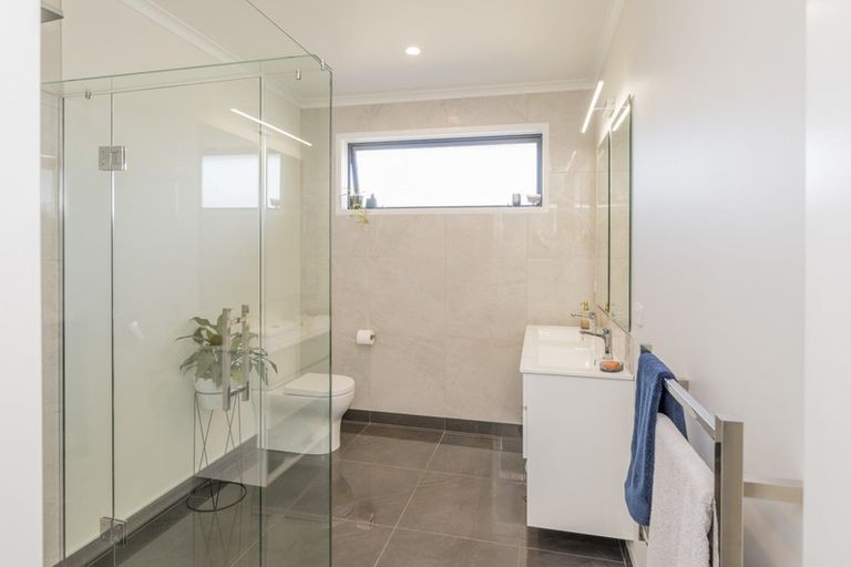 Photo of property in 13 Kilsby Place, Levin, 5510