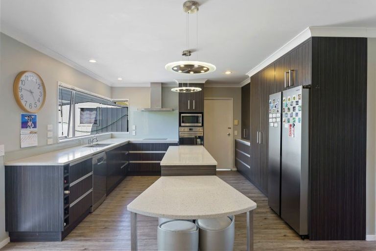 Photo of property in 192 Waitohu Valley Road, Otaki, 5583