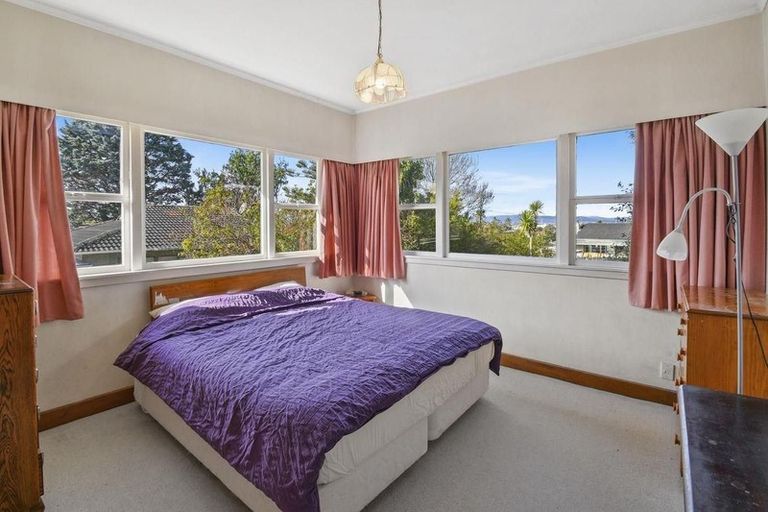 Photo of property in 64 Alfriston Road, Manurewa East, Auckland, 2102