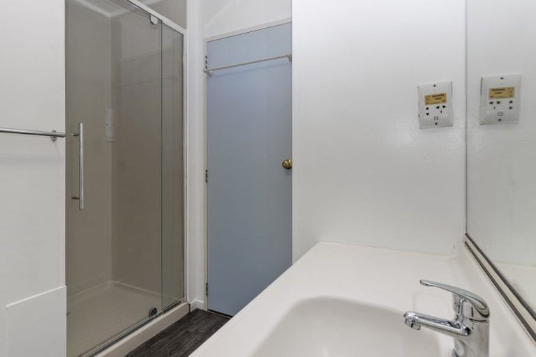 Photo of property in 150a Masters Avenue, Silverdale, Hamilton, 3216