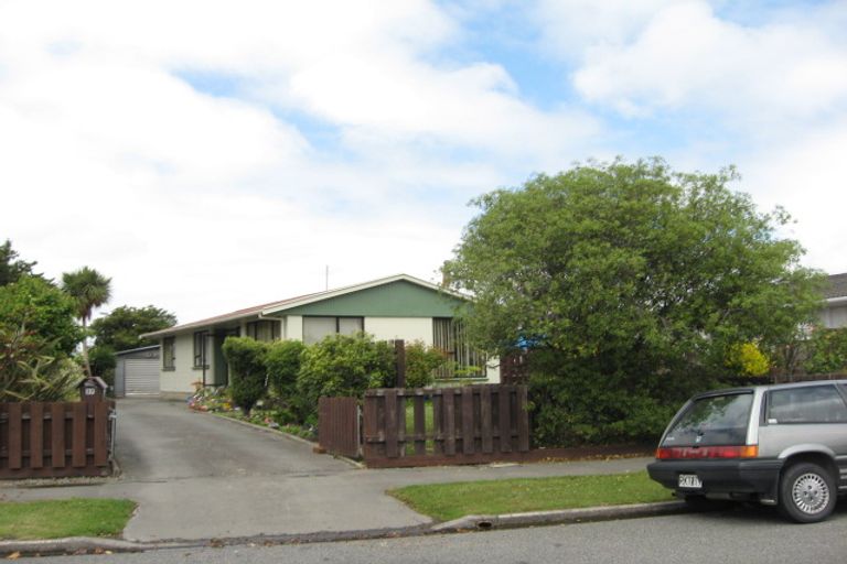 Photo of property in 37 Arran Crescent, Woolston, Christchurch, 8062