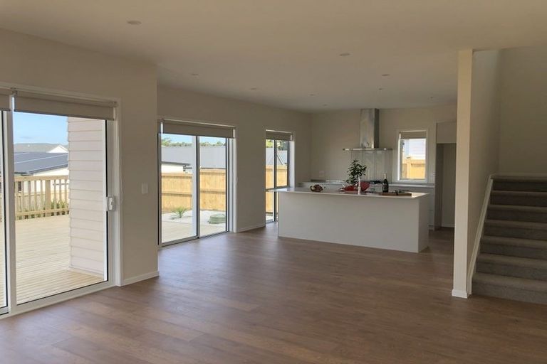 Photo of property in 134 Wainui Road, Silverdale, 0932