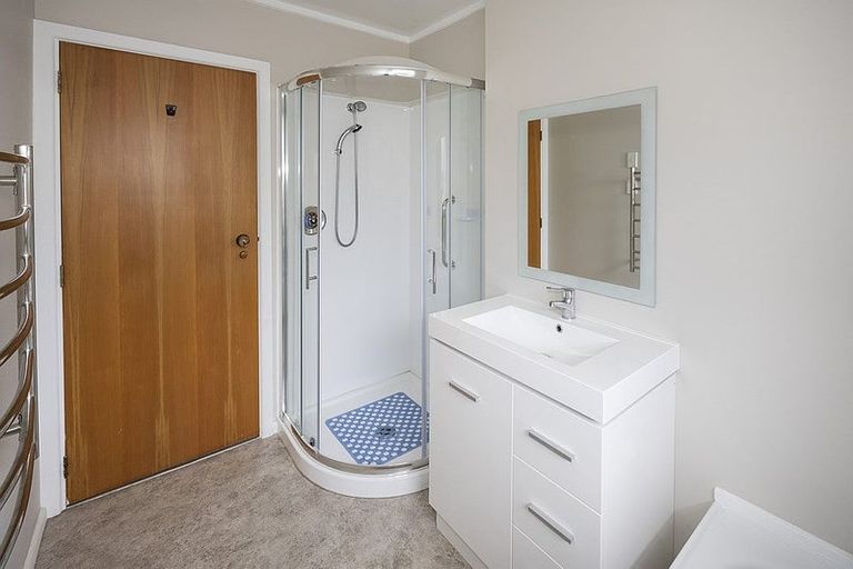 Photo of property in 52a Till Street, South Hill, Oamaru, 9400