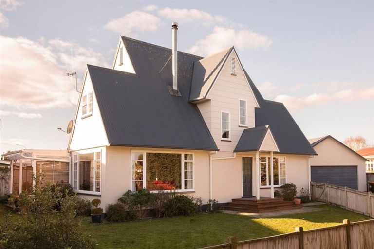 Photo of property in 90 College Street, Awapuni, Palmerston North, 4412