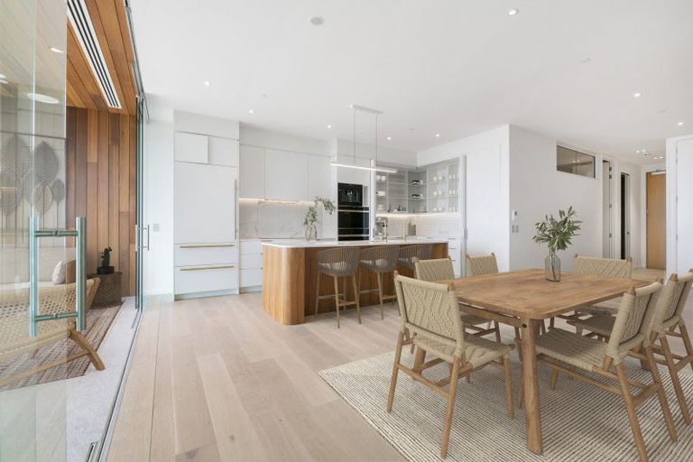 Photo of property in 906/20 Omana Road, Milford, Auckland, 0620