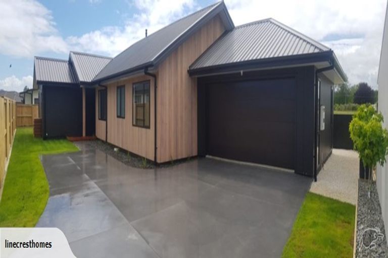 Photo of property in 3/213 Thornton Road, Cambridge, 3434