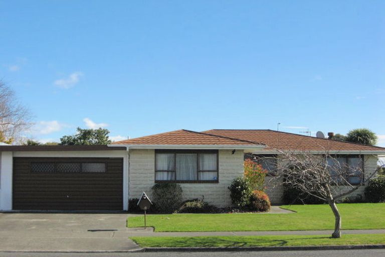 Photo of property in 13 Konini Crescent, Pirimai, Napier, 4112