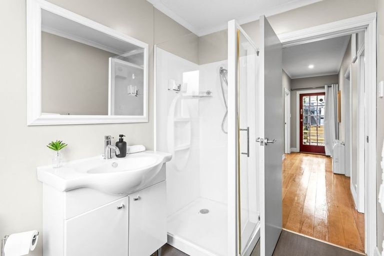 Photo of property in 207 Elgin Road, Balaclava, Dunedin, 9011