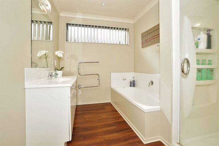 Photo of property in 31 Mickelson Avenue, Rototuna, Hamilton, 3210