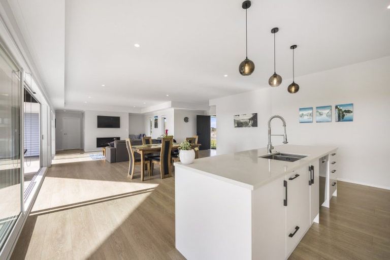 Photo of property in 22 Irwin Road, Kingseat, Pukekohe, 2679