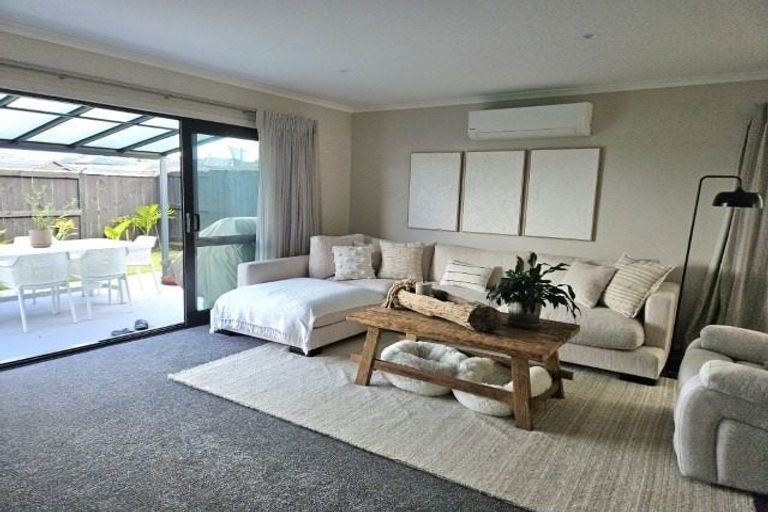 Photo of property in 13 Kakariki Lane, Rototuna North, Hamilton, 3210