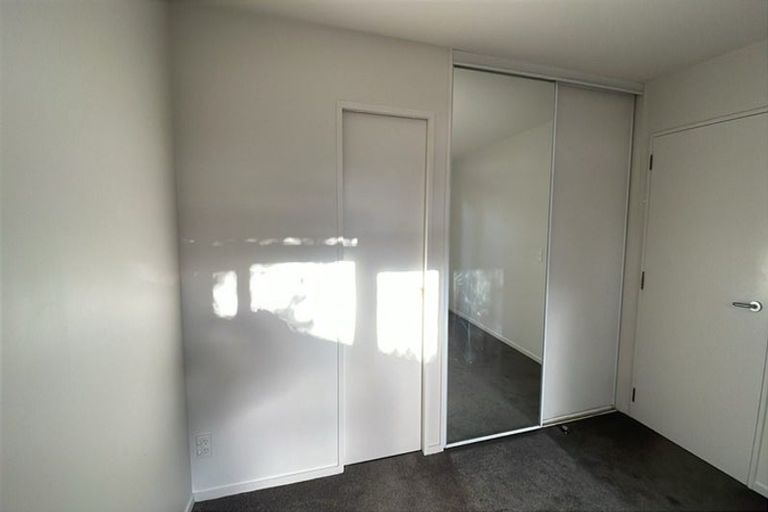Photo of property in 2/21 Hewitts Road, Merivale, Christchurch, 8014