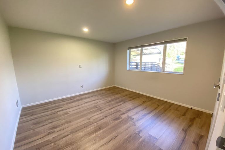 Photo of property in 158 Judge Richardson Drive, Opaheke, Papakura, 2584