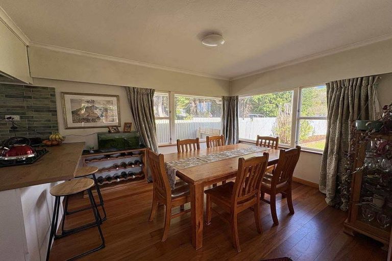 Photo of property in 89 Plateau Road, Te Marua, Upper Hutt, 5018
