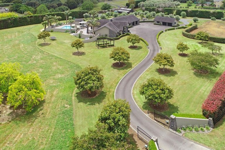 Photo of property in 1125a Glenbrook Road, Glenbrook, Waiuku, 2681