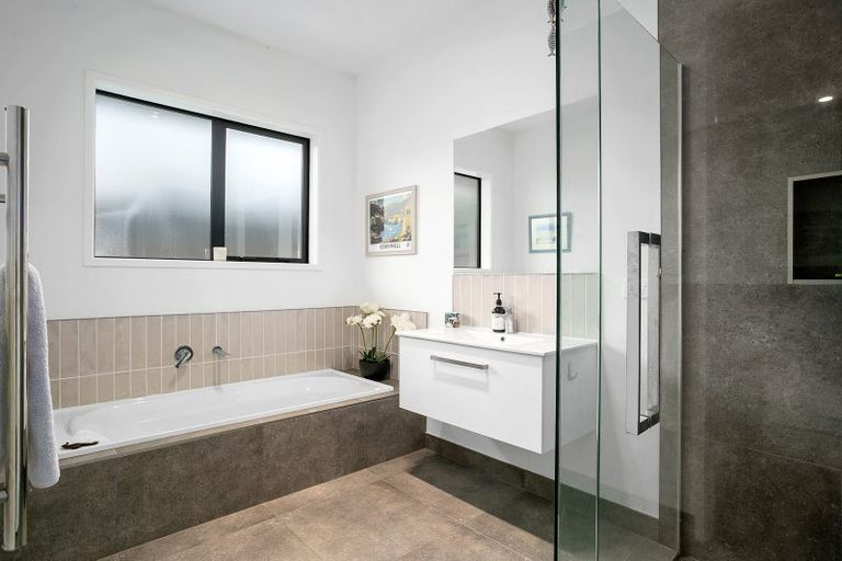 Photo of property in 362 Lamb Street, Leamington, Cambridge, 3495