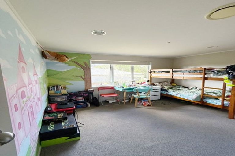 Photo of property in 345 Huia Road, Titirangi, Auckland, 0604