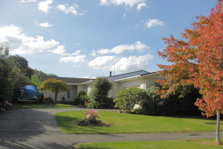 Photo of property in 10 Glenside Avenue, Ilam, Christchurch, 8041