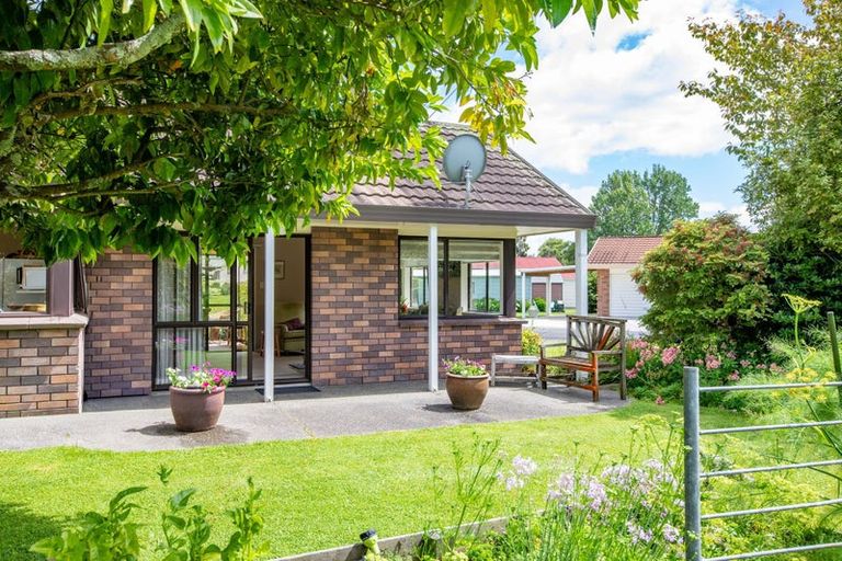 Photo of property in 2 Heron Court, Te Kowhai, Hamilton, 3288