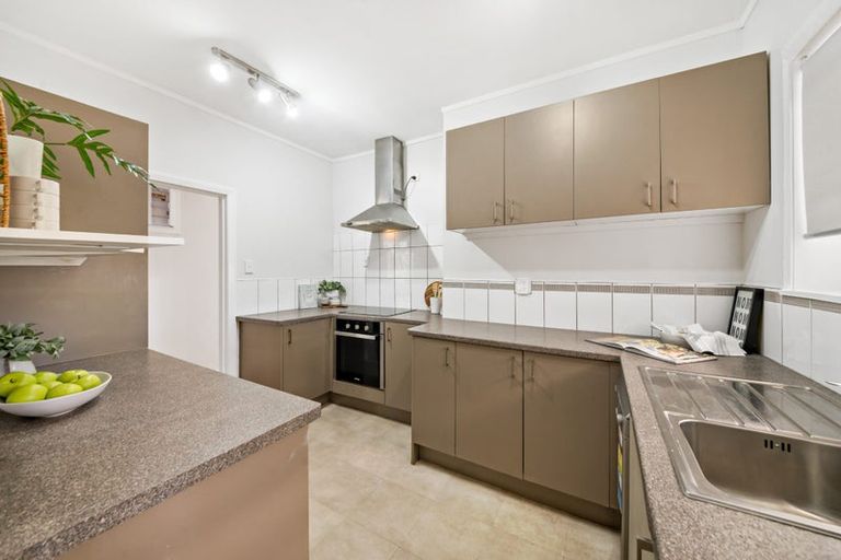 Photo of property in 80 Seddon Street, Pukekohe, 2120