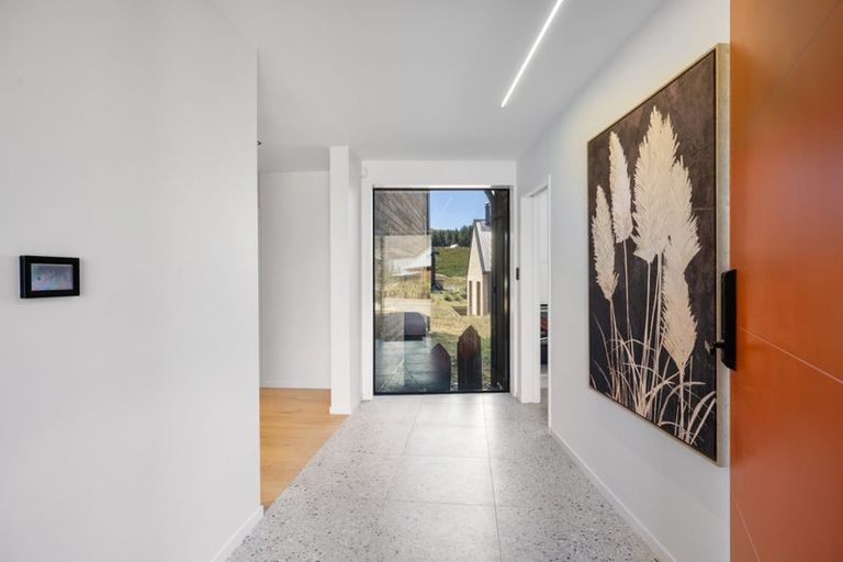 Photo of property in 30 Castle Hill Drive, Castle Hill, Springfield, 7580