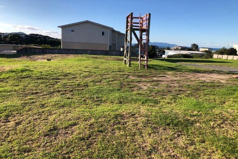 Photo of property in 9a Cornwall Way, Mangawhai Heads, Mangawhai, 0505