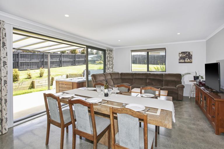 Photo of property in 10 Ulcoats Lane, Pokeno, 2402