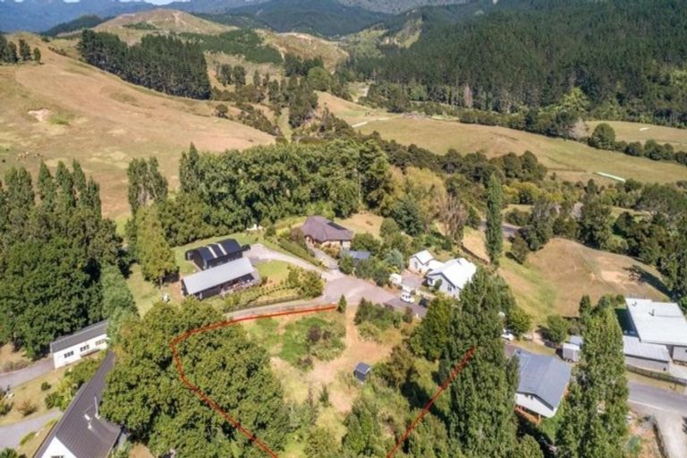 Photo of property in 14 Manuka Drive, Whangamata, 3691