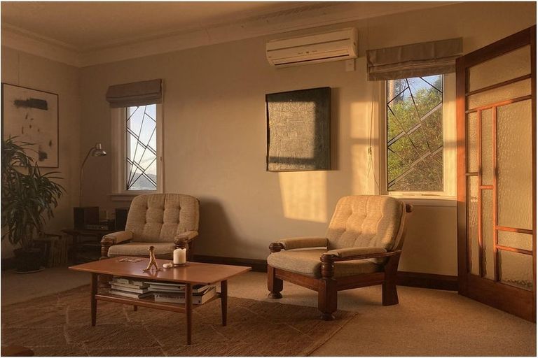 Photo of property in 34 Queens Drive, Kilbirnie, Wellington, 6022