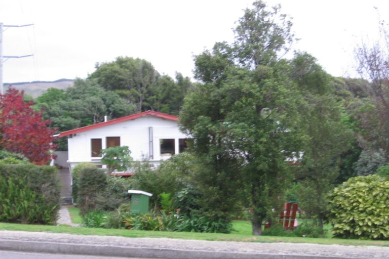 Photo of property in 2 Kereru Street, Waikanae, 5036