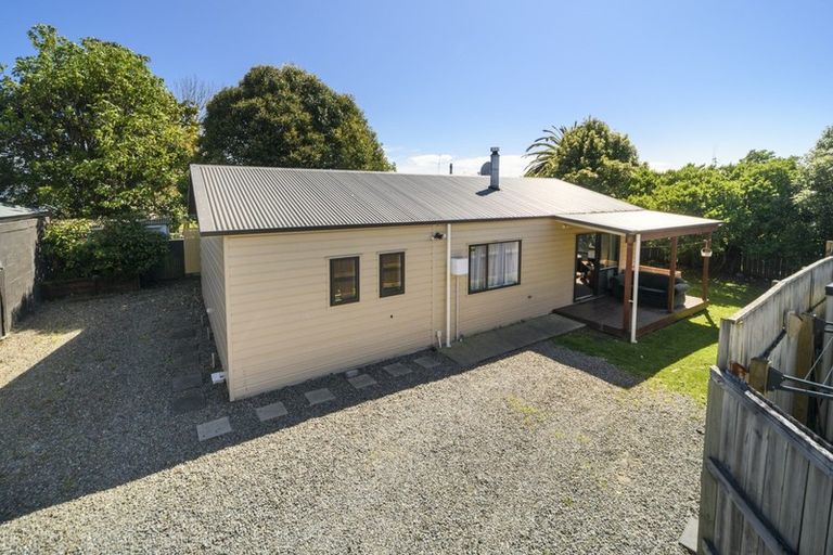 Photo of property in 27a Vernon Avenue, Takaro, Palmerston North, 4412