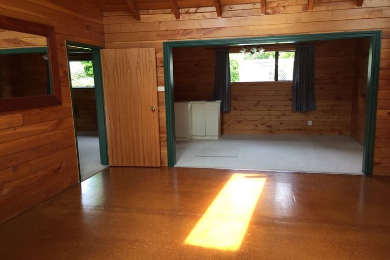 Photo of property in Rosewood Estate, 6 Whitcher Grove, Wainuiomata, 5373