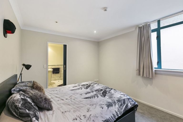 Photo of property in Vicino Apartments, 25/33 Taranaki Street, Te Aro, Wellington, 6011