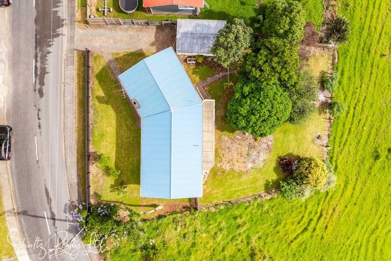 Photo of property in 15 Doctors Hill Road, Maungaturoto, 0520