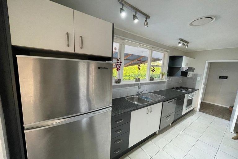 Photo of property in 14 Pelorus Place, Pakuranga, Auckland, 2010