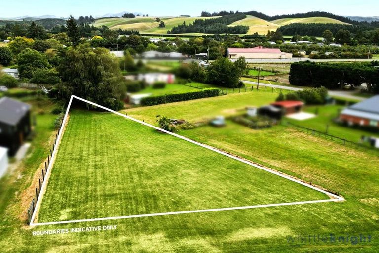 Photo of property in 17 James Street, Coalgate, 7673