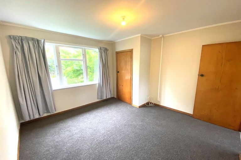 Photo of property in 67 Tremewan Street, Tawa, Wellington, 5028
