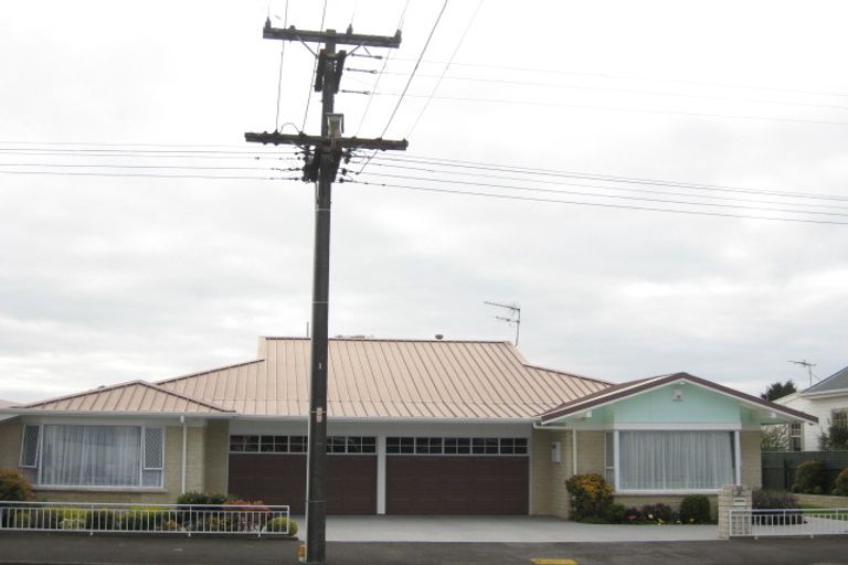 Photo of property in 314 Tukapa Street, Hurdon, New Plymouth, 4310