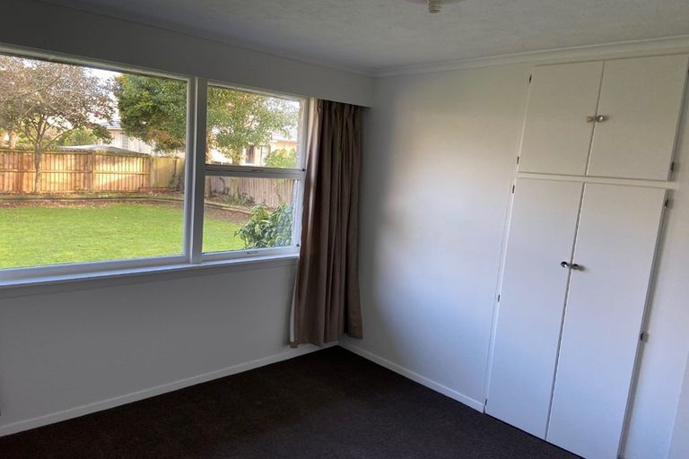 Photo of property in 32 Golf Links Road, Shirley, Christchurch, 8061