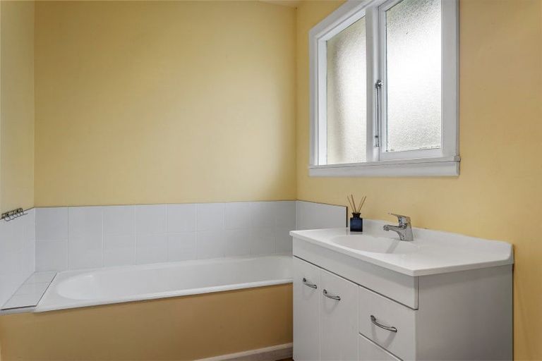 Photo of property in 15 Courage Road, Amberley, 7410