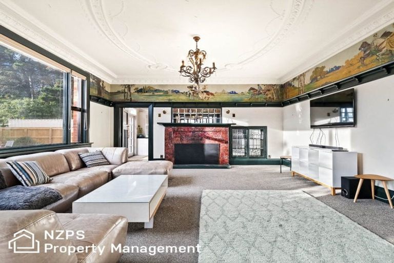 Photo of property in 169 Victoria Road, Saint Clair, Dunedin, 9012