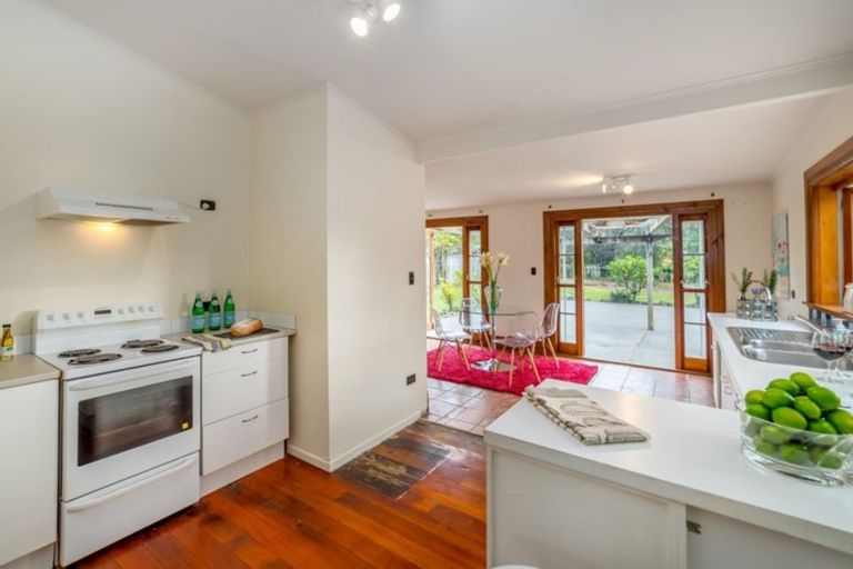 Photo of property in 234 Main Street, Greytown, 5712