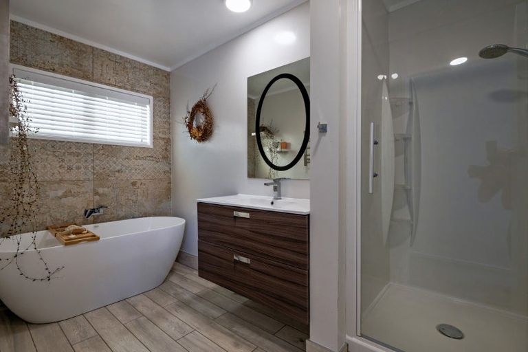 Photo of property in 2 Sisam Place, Whakatane, 3120