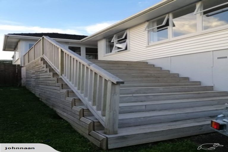 Photo of property in 43 Park Road, Glenfield, Auckland, 0629