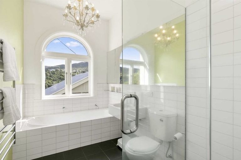 Photo of property in 15 Orari Street, Ngaio, Wellington, 6035