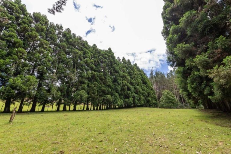 Photo of property in 37 Shirley Road, Shirley, Christchurch, 8013