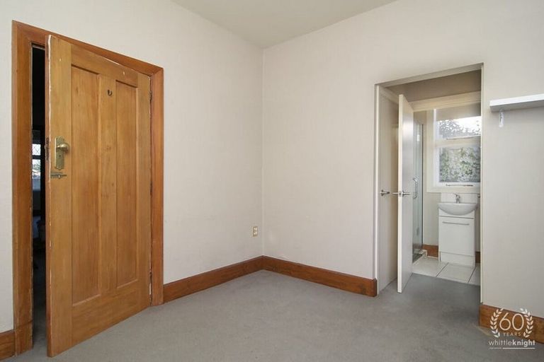 Photo of property in 15 Euston Street, Riccarton, Christchurch, 8041